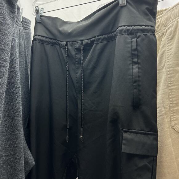 Old Navy + Ankle Pants Size XL Pull On Wide Led Pockets Lot of 3 Gray Black Tan - Picture 3 of 16